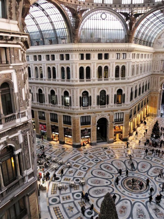 Domus Sibyllina, Galleria Umberto I Napoli Exterior foto
