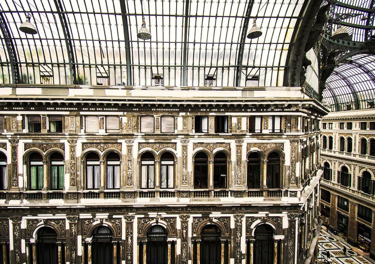 Domus Sibyllina, Galleria Umberto I Napoli Exterior foto